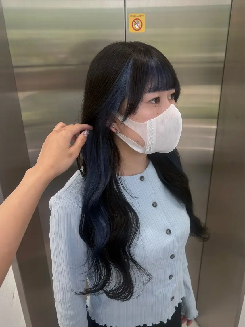 ロング カラー 黒髪 ブルーカラー ブルーブラック カット ヘアカラー 🌟ゆりあ🌟 JILLSTUDIOのヘアスタイル