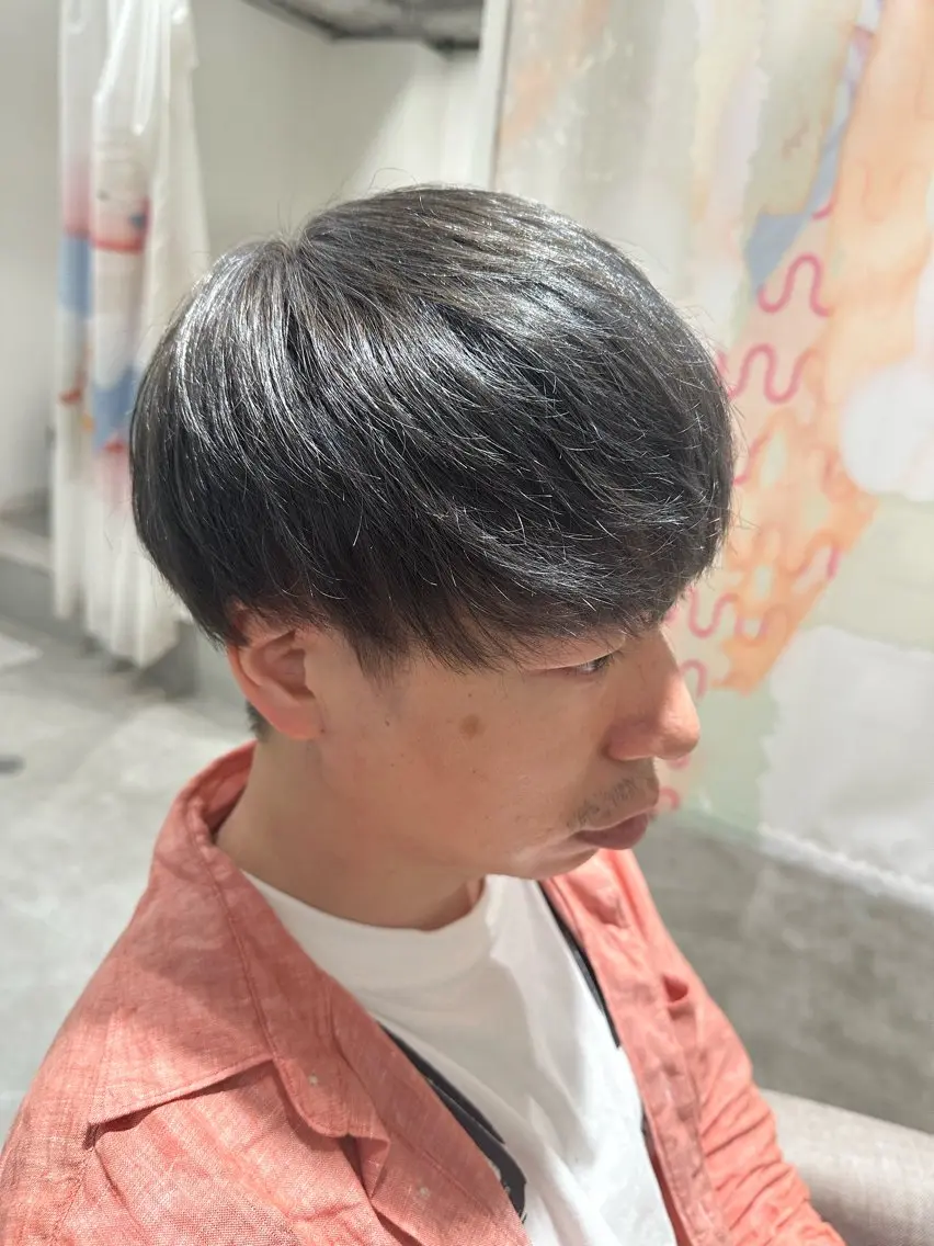 カラー メンズ メンズブリーチ メンズハイトーン 学生（メンズ向け） ブリーチ グレージュ カット ヘアカラー トリートメント 💎メンズパーマ特化 🥇メンズのプロのヘアスタイル