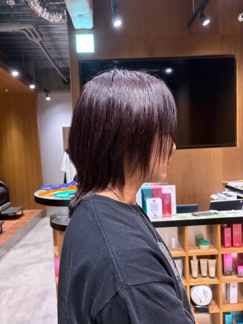 カラー 室谷 柚羽のヘアスタイル