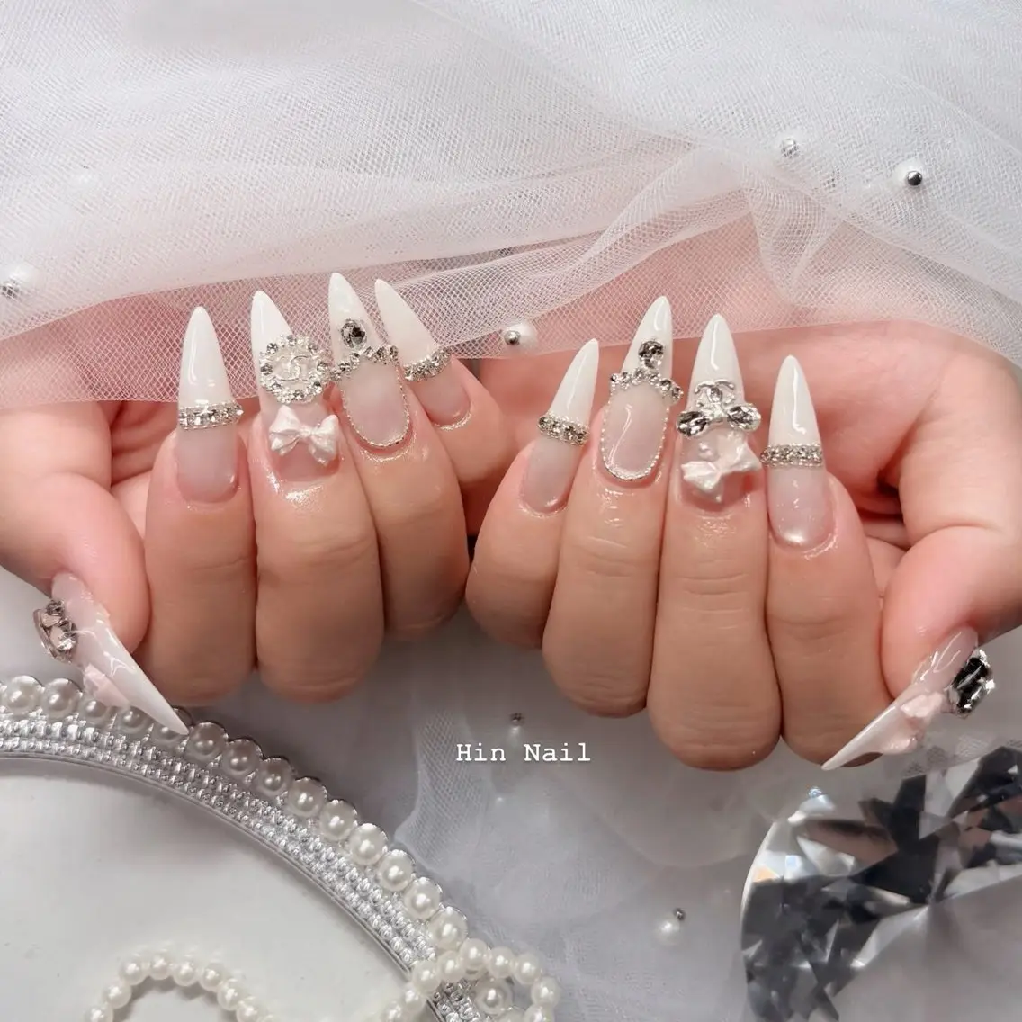 ネイル ハンドネイル HIN NAILのネイルデザイン