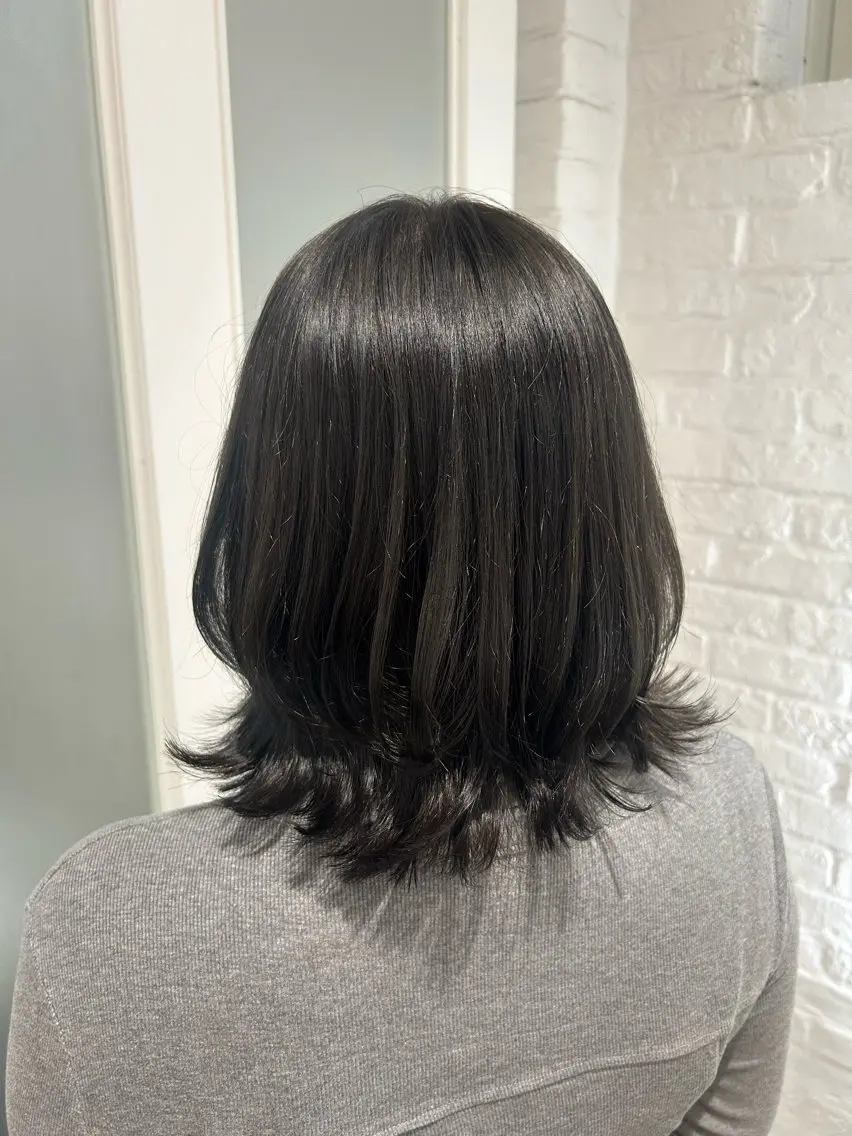 ショート カラー ボブレイヤー ボブ くびれヘア レイヤーカット 外ハネヘア カット ヘアカラー 榊原 純佑のヘアスタイル