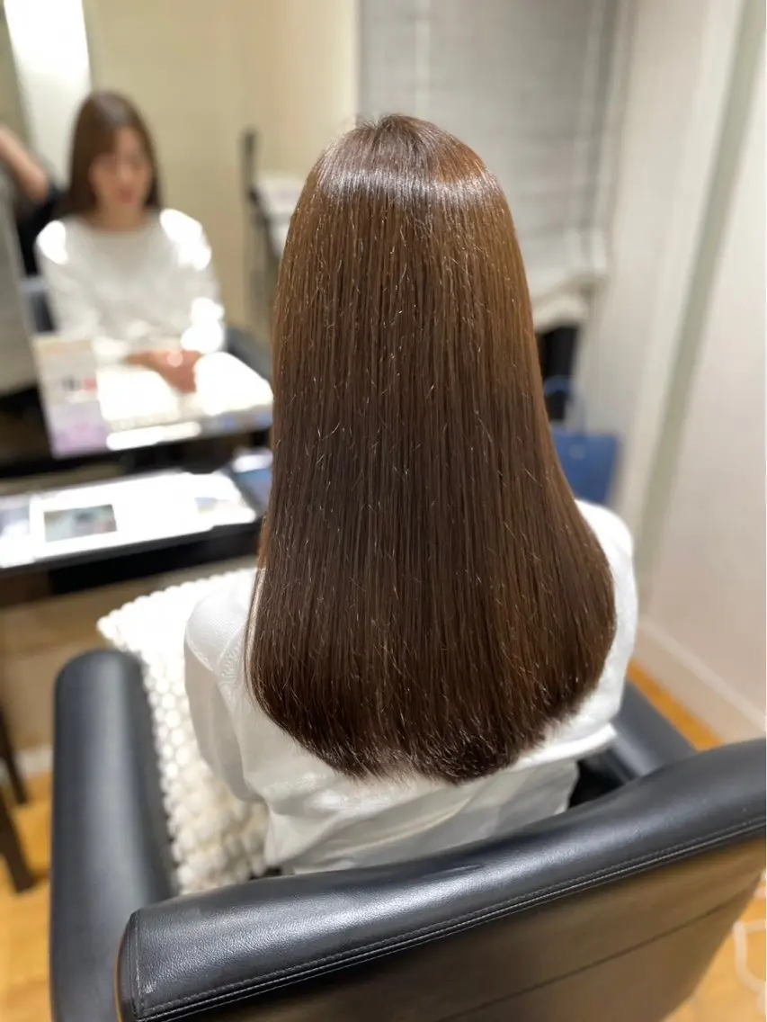 ロング 髪質改善 トリートメント ヘアカラー 鈴木 愛華のヘアスタイル