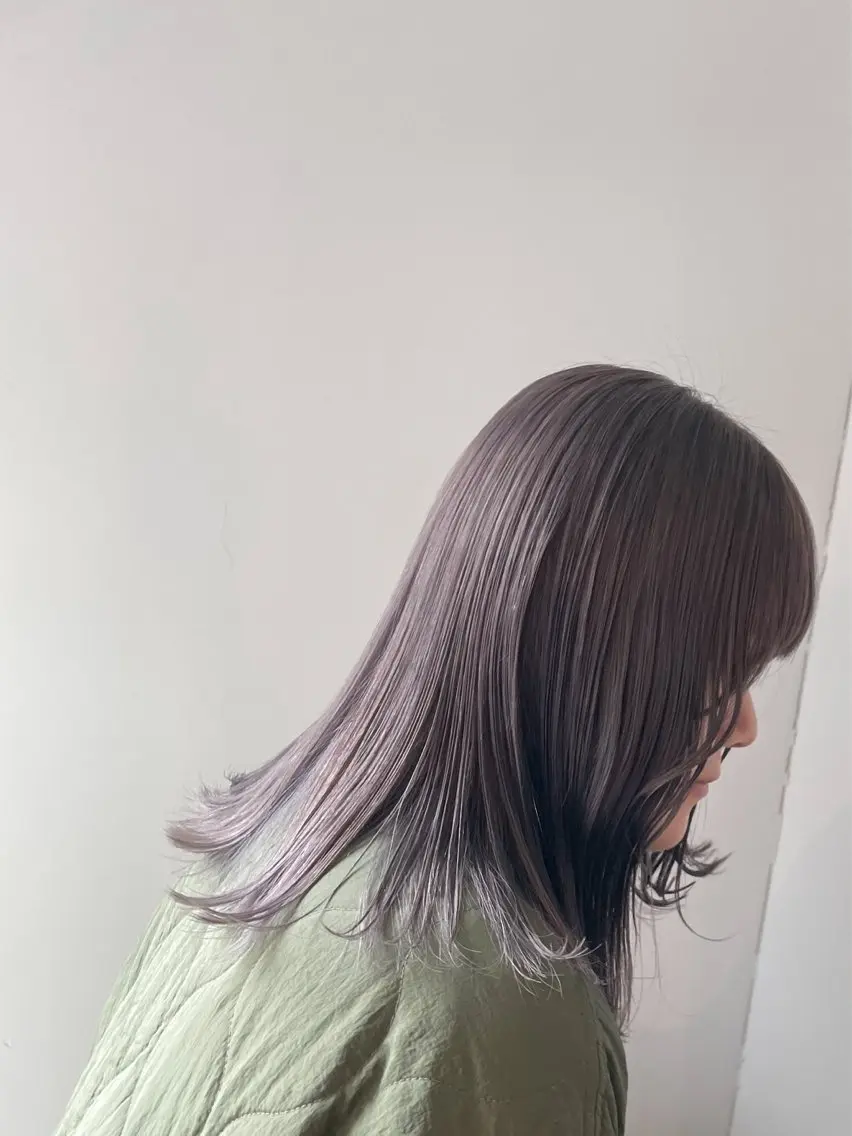 ミディアム カラー ブリーチ 透明感カラー ダブルカラー グレージュ ラベンダーカラー カット ヘアカラー Takuma Suzuki中目黒のヘアスタイル