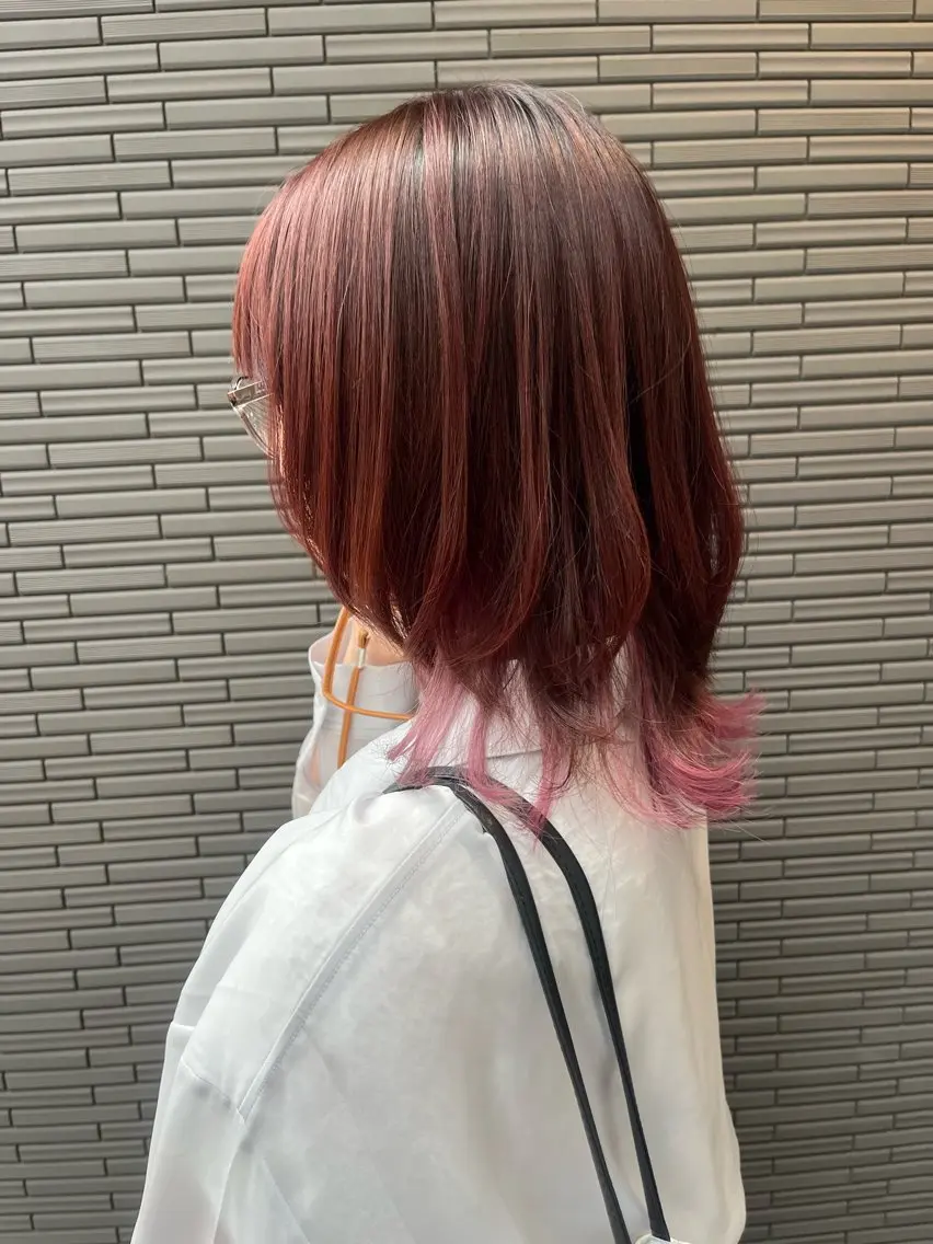 ミディアム ウルフカット ヘアアレンジ/ カラー/hazukiのヘアスタイル