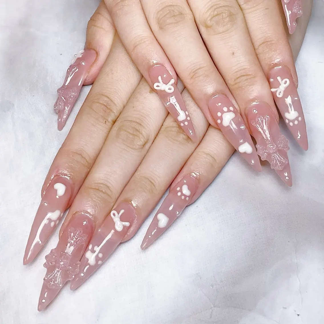 ネイル 🍭Yun nail hyejin🌸のネイルデザイン
