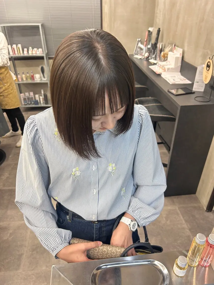 ショート 透明感 オリーブ/ Anna ʚ🎀ɞのヘアスタイル