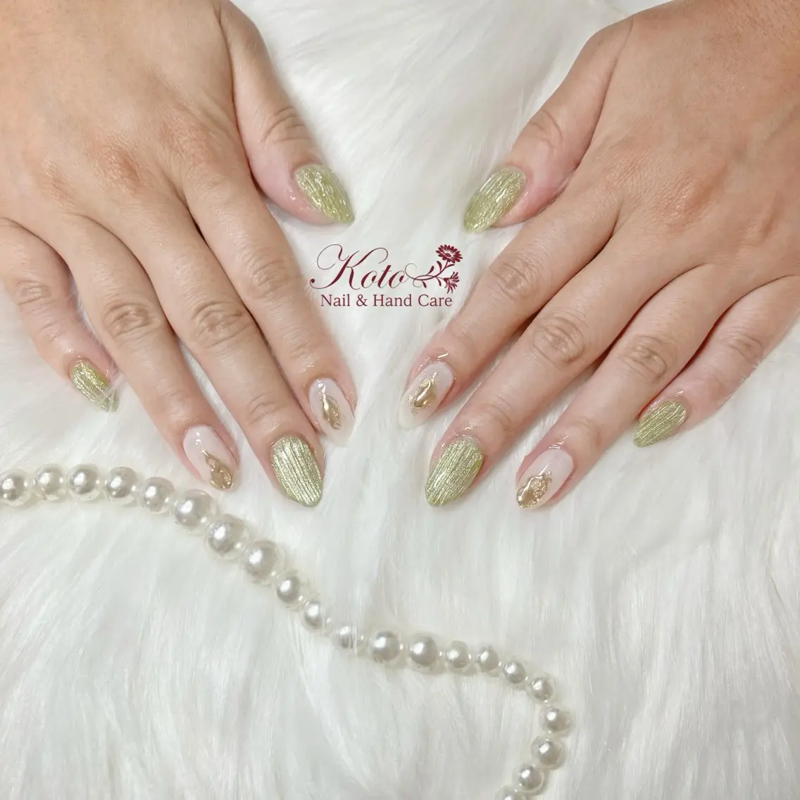 ネイル 長さ出し ジェルネイル 持ち込み ニュアンスネイル 赤色 ハンドネイル Nail Salon KOTOのネイルデザイン