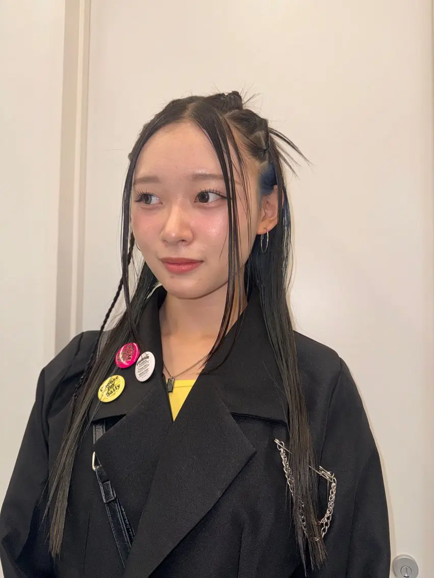 ロング ヘアアレンジ ヘアセット saki|大名 パーマ|ハイトーンのヘアスタイル