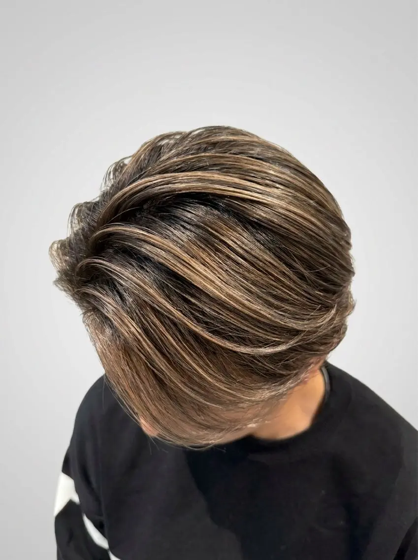 カラー メンズ メンズバレイヤージュ メンズブリーチ バレイヤージュ ブリーチ デザインカラー カット ヘアカラー 心斎橋メンズサロン リベルテグリットのヘアスタイル