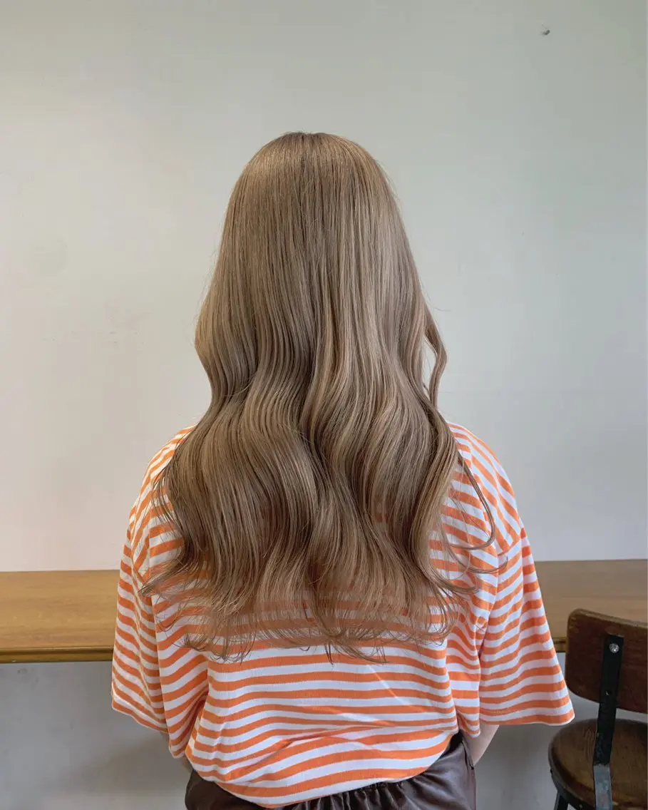 セミロング カラー ヘアアレンジ 山口 樹里のヘアスタイル