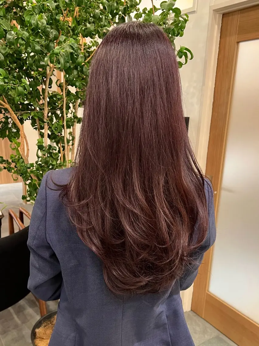 ロング カラー カワハラ ヒナコのヘアスタイル