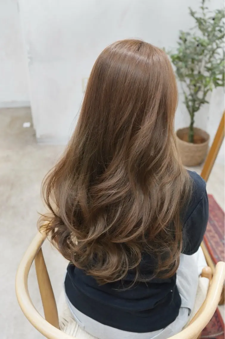 ロング カラー ヘアカラー トリートメント 透けヘア/艶ベージュ ヘアセット/nagiのヘアスタイル