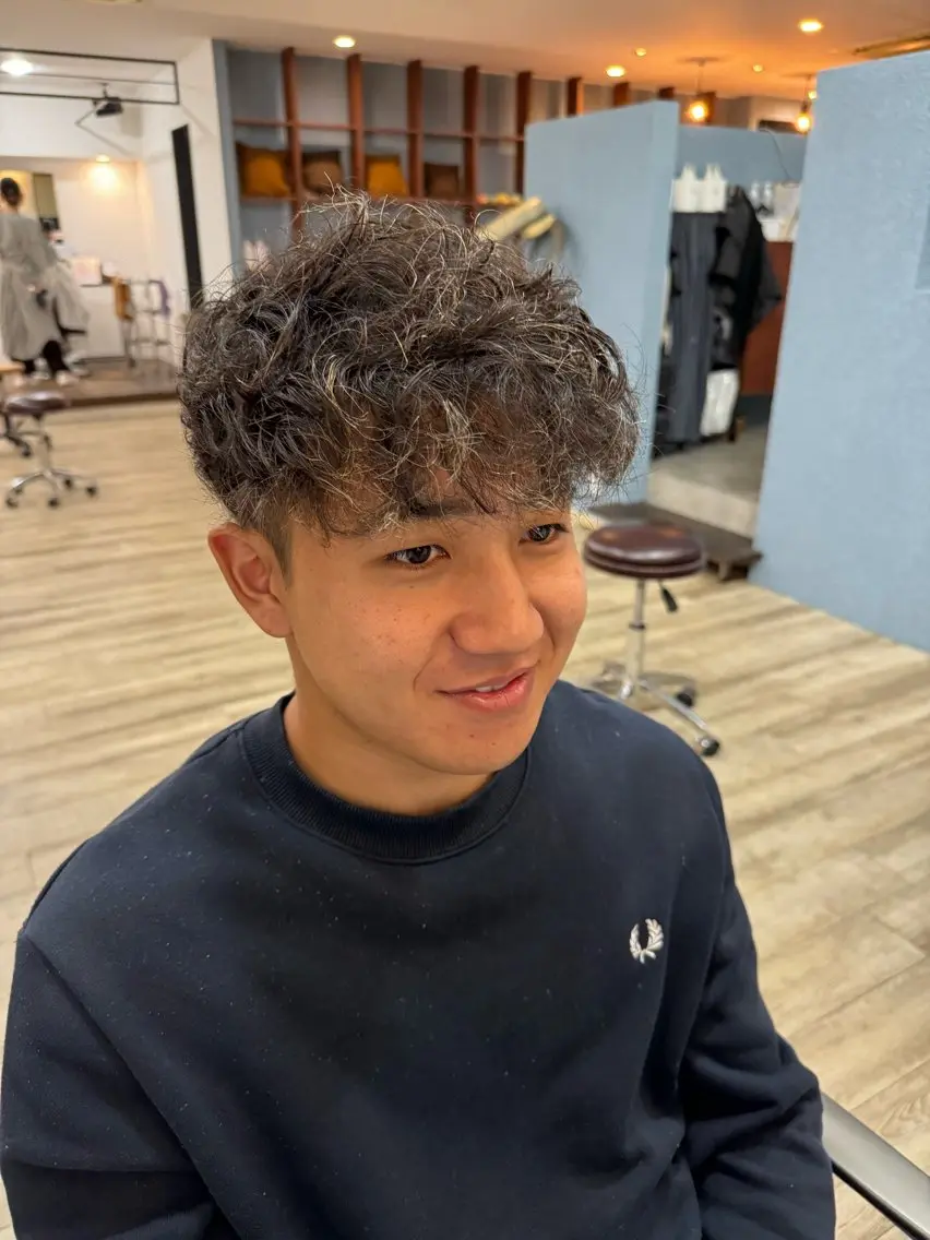 ショート パーマ メンズ 羽田 彩晶のヘアスタイル