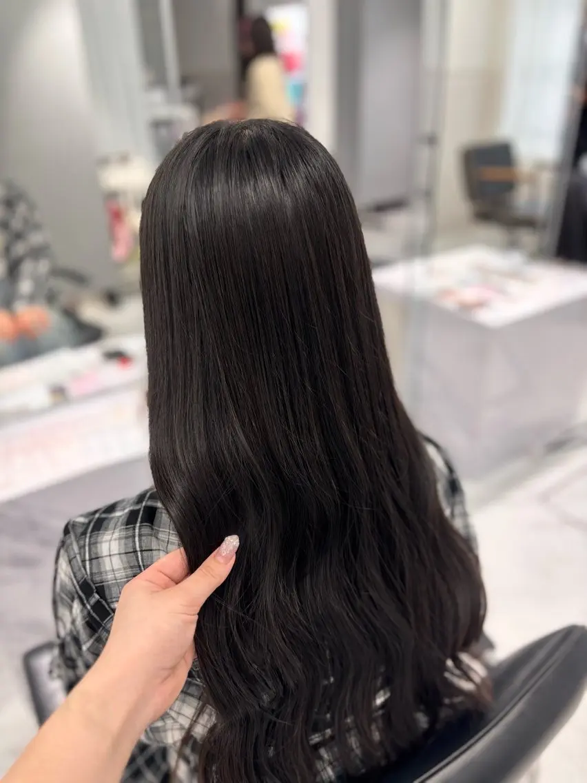 【今後もカラーを楽しみたい方】🖤落とせる黒染め🖤の写真