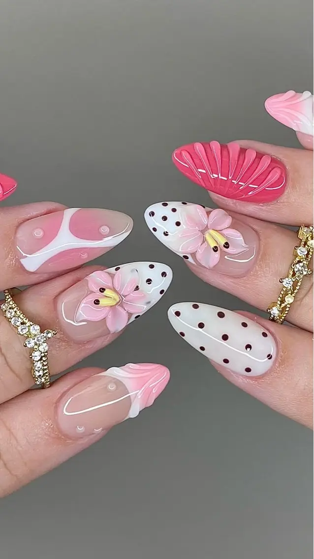 ネイル Rina Nail.Novaのネイルデザイン