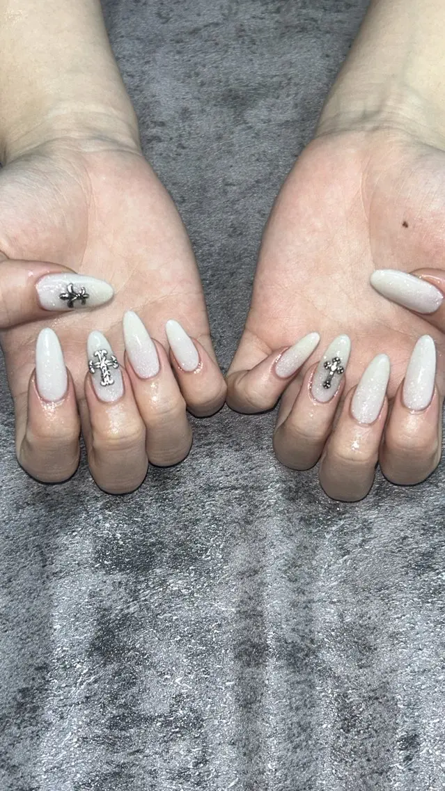 ネイル ハンドネイル brilliant s.kのネイルデザイン