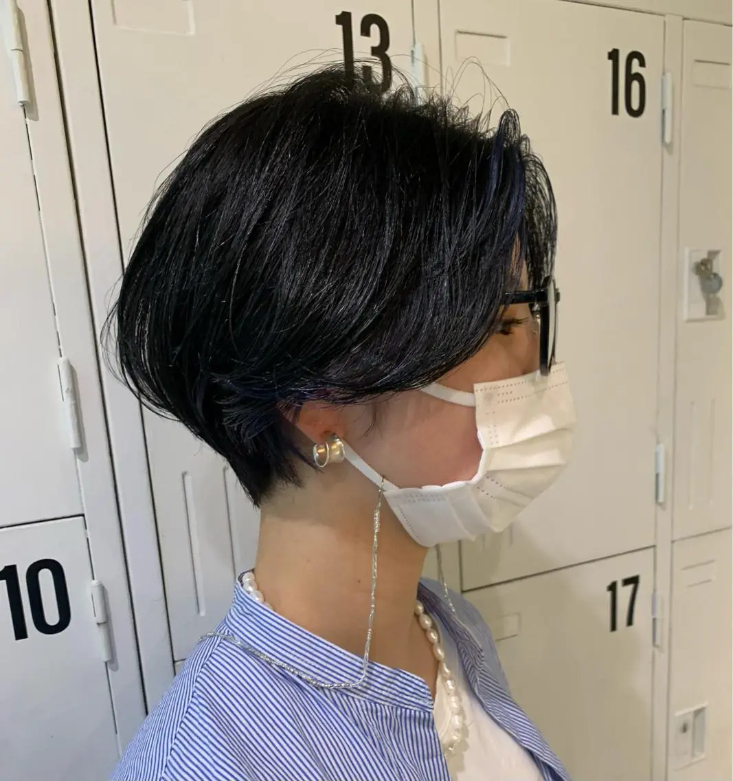 ショート 大角 実希のヘアスタイル