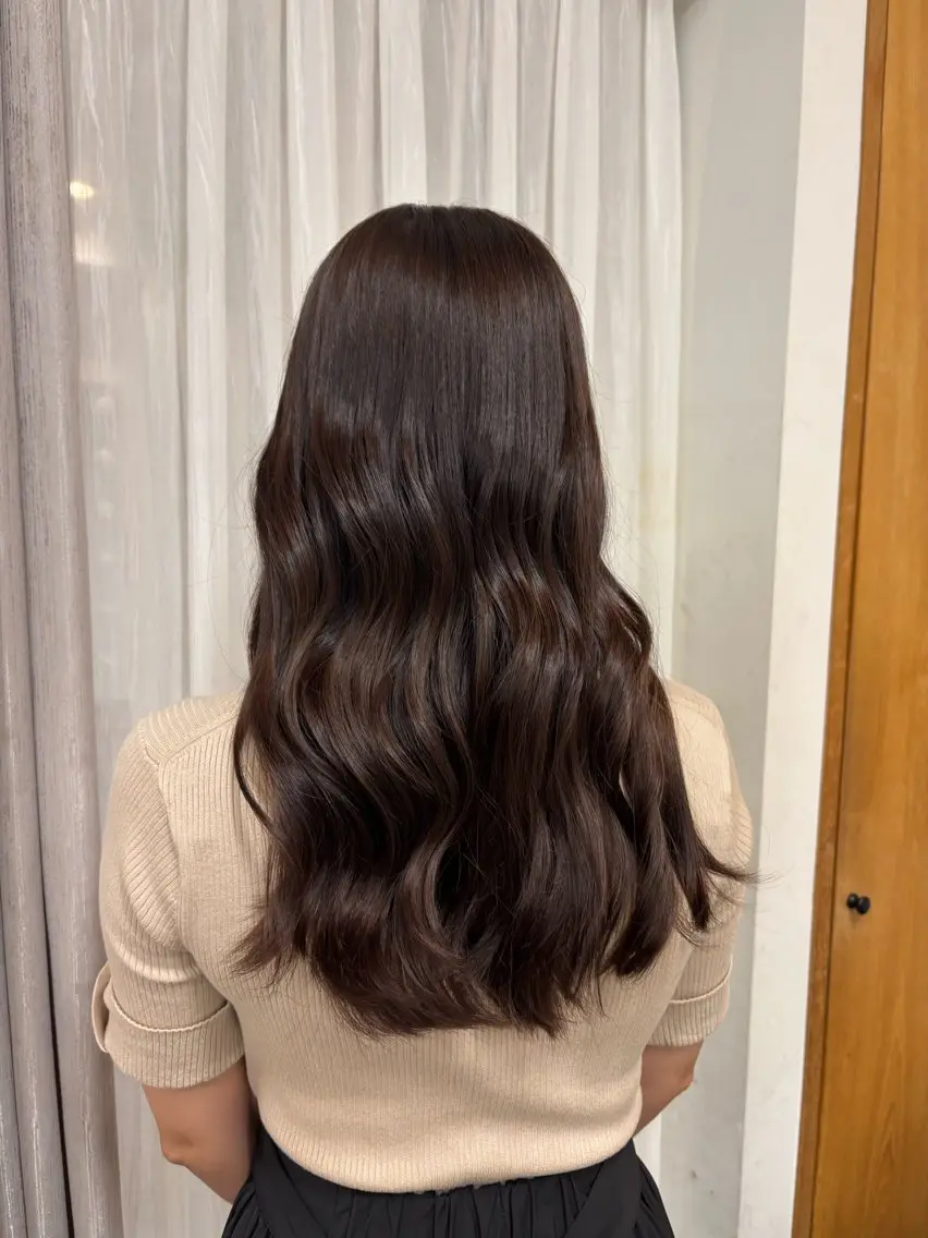 ロング カラー Aboveヒルタ🩰 /透明感カラーのヘアスタイル