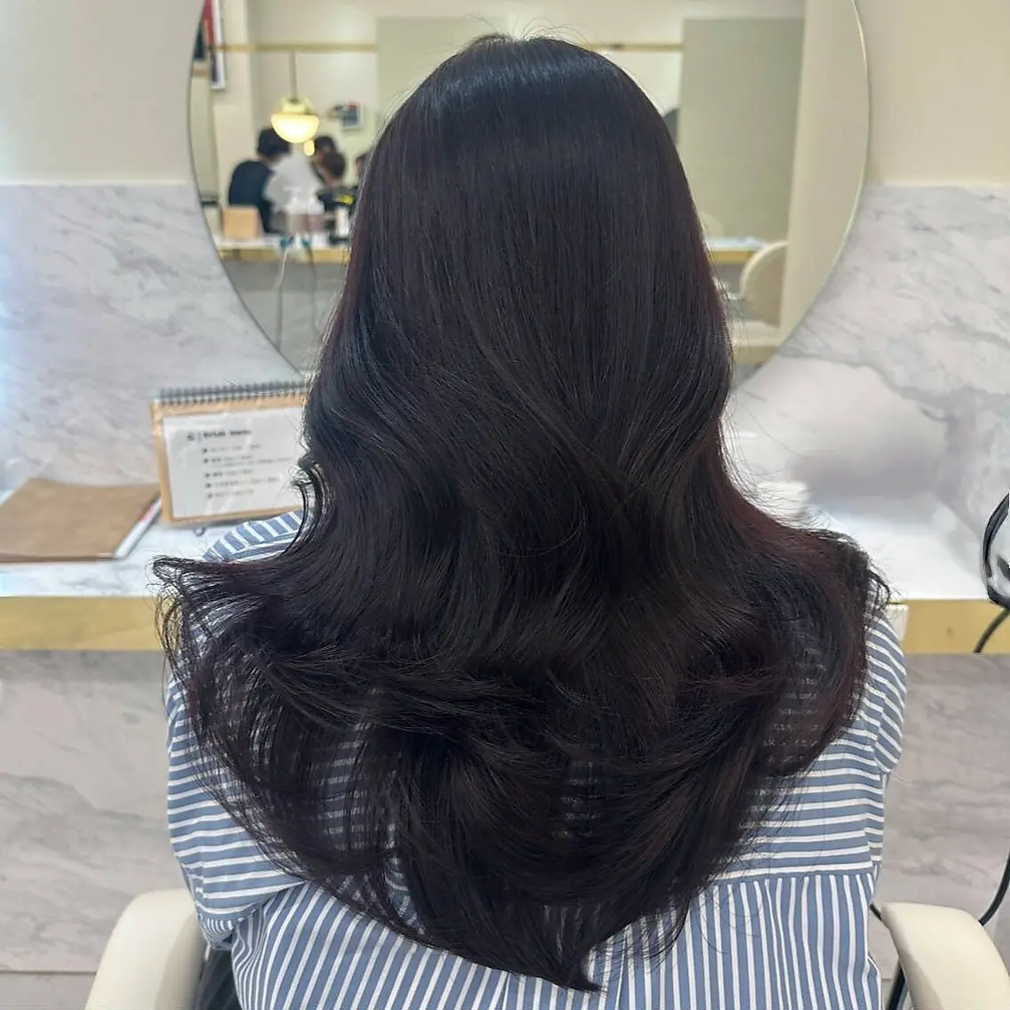 ロング ボブ 顔周りカット 髪質改善 韓国風ヘア レイヤーカット カット CHAINON CENTREのヘアスタイル