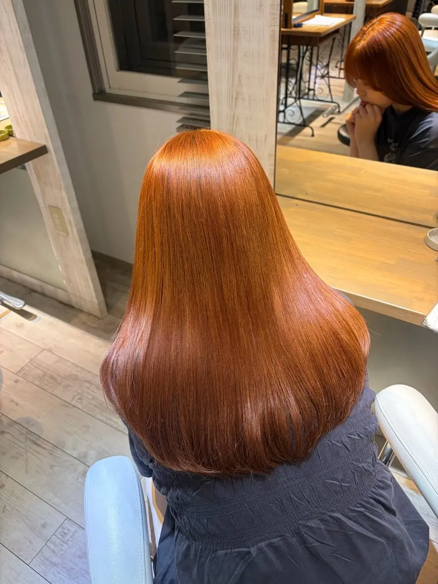 ロング カラー ブリーチ ダブルカラー ブリーチなしカラー オレンジ ヘアカラー トリートメント cie ヒナタのヘアスタイル