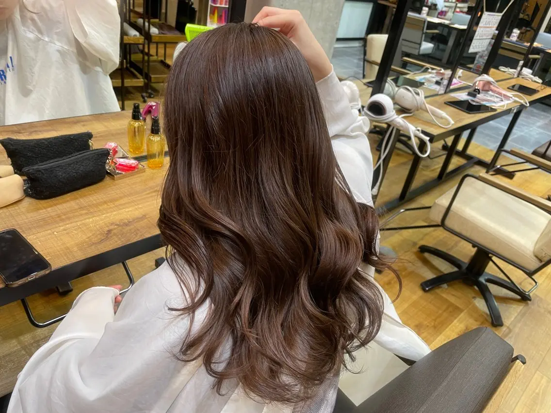 🍓迷ったらコレ!ナチュラルに印象チェンジ🍓カット+カラーの写真