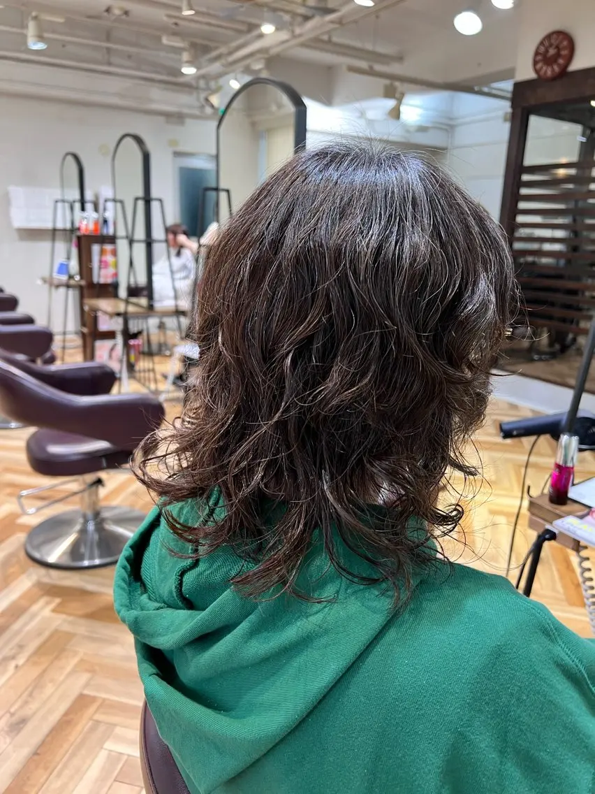 ミディアム パーマ ミディアムパーマ レイヤーカット カット パーマ 🌞レイヤー×カラー 前川那津美🌞のヘアスタイル