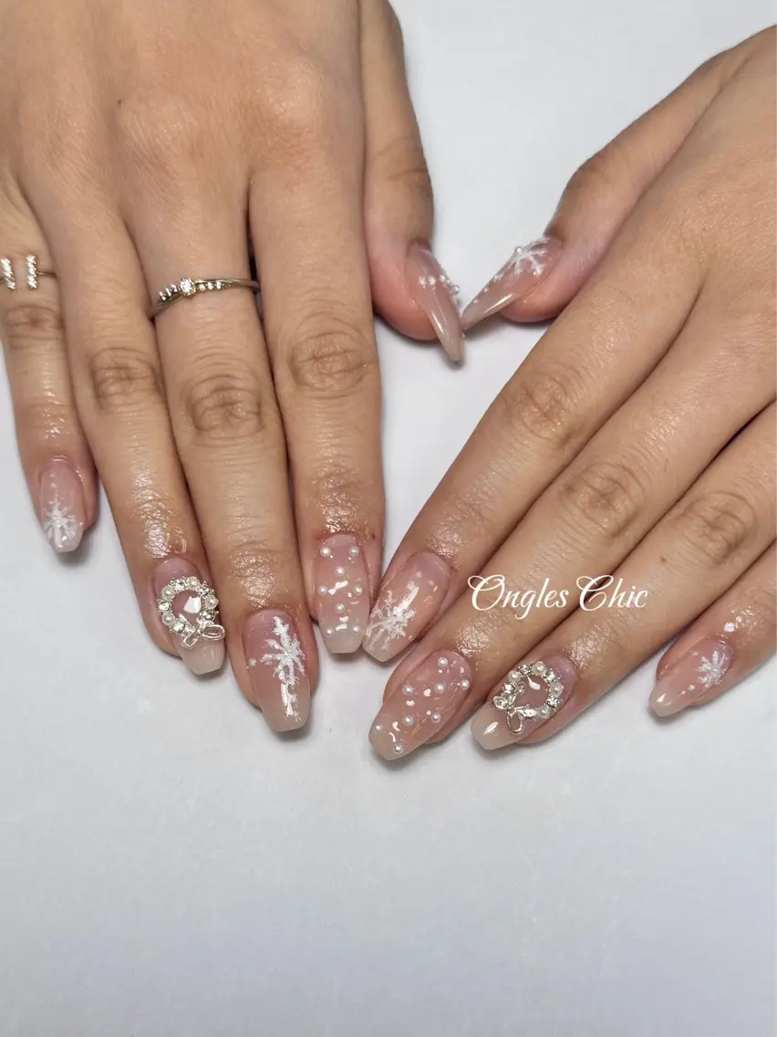 ネイル ハンドネイル ongles chicのネイルデザイン
