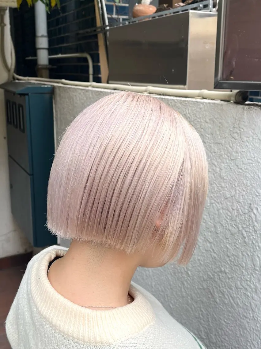 ショート カラー うる艶カラー× ハイトーン/miuのヘアスタイル