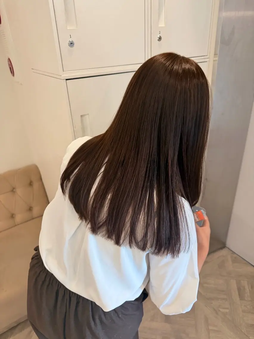 ロング カット ヘアカラー トリートメント 草野ゆずき⌇縮毛矯正 ⌇エクステ⌇レイヤーのヘアスタイル