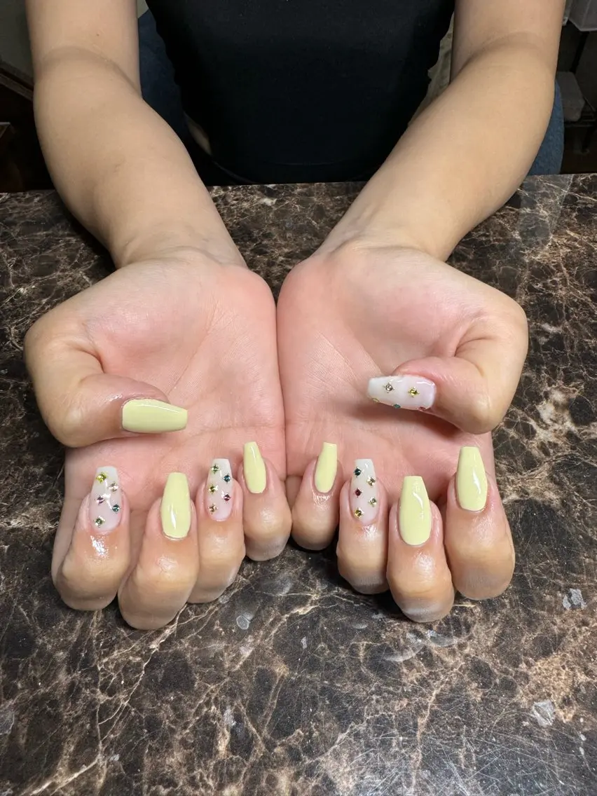 ネイル ハンドネイル IROHA NAIL 北村菜帆のネイルデザイン