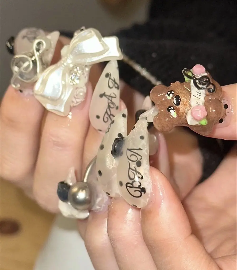 🩵話題<猫爪Dual form>  💞アート+パーツやり放題180分✨　⚠️店長指名のみ受付‼️の写真