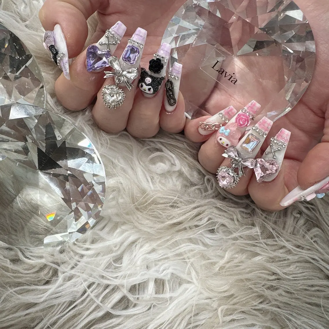 ネイル lavia🖤 ayumiのネイルデザイン