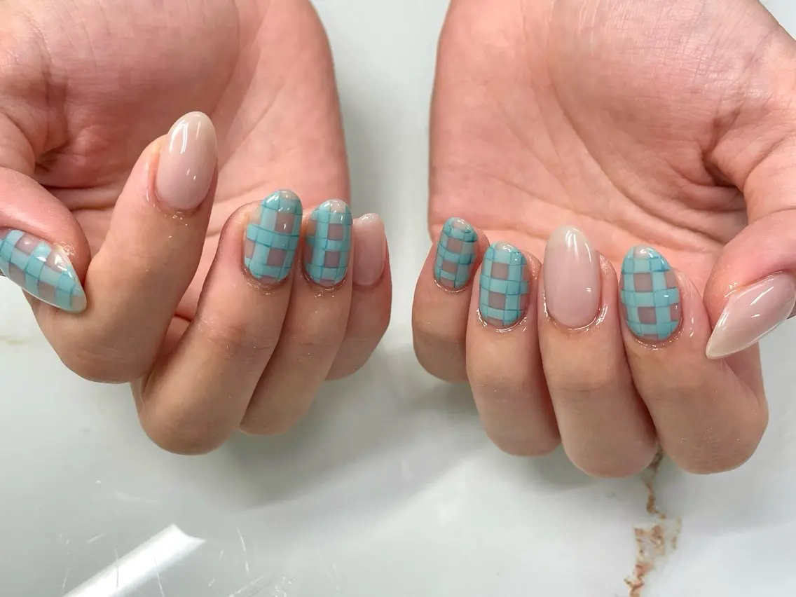ネイル アートネイル ジェルネイル マグネットネイル 持ち込み パラジェル Nail Neige🐈🌙のネイルデザイン
