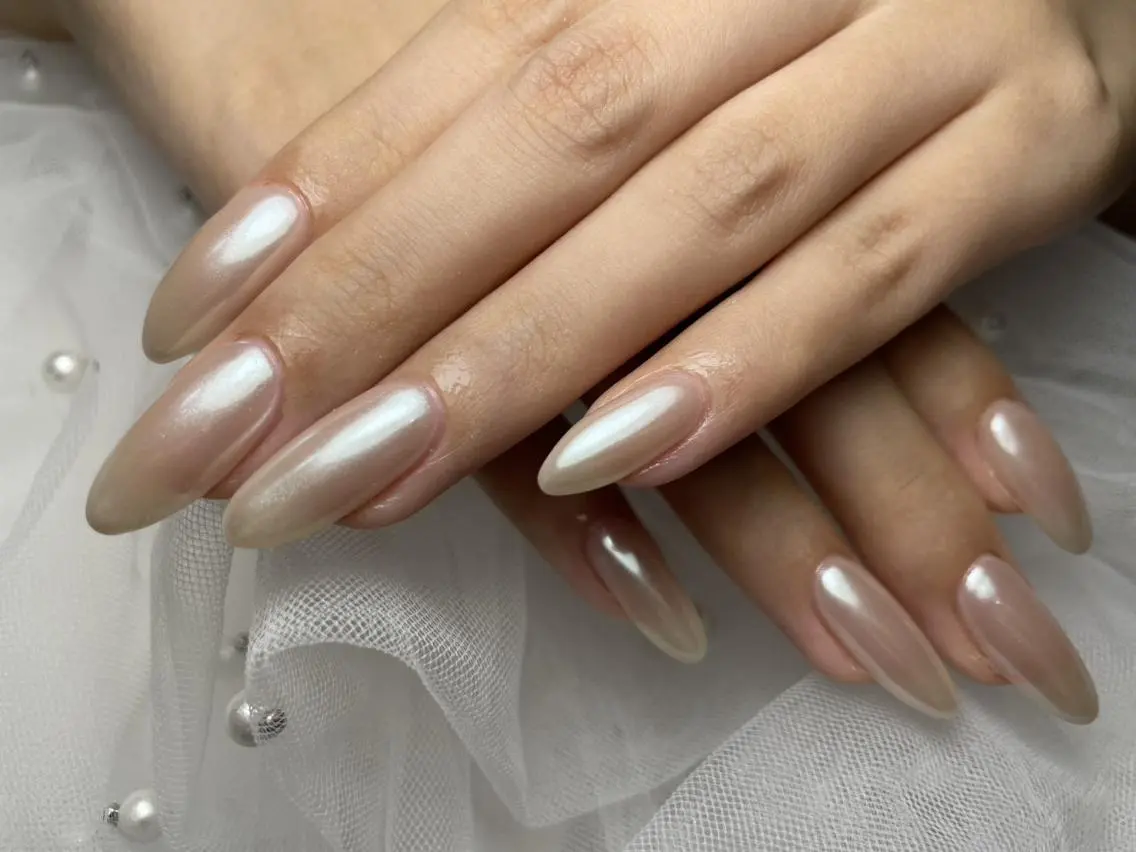 ネイル LUNE 銀座 Eri✨のネイルデザイン