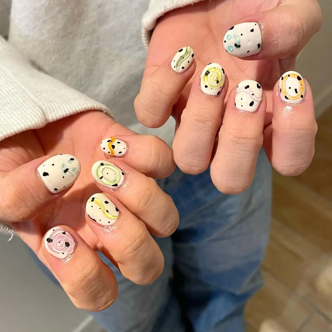 ネイル ハンドネイル 新井 ひなののネイルデザイン