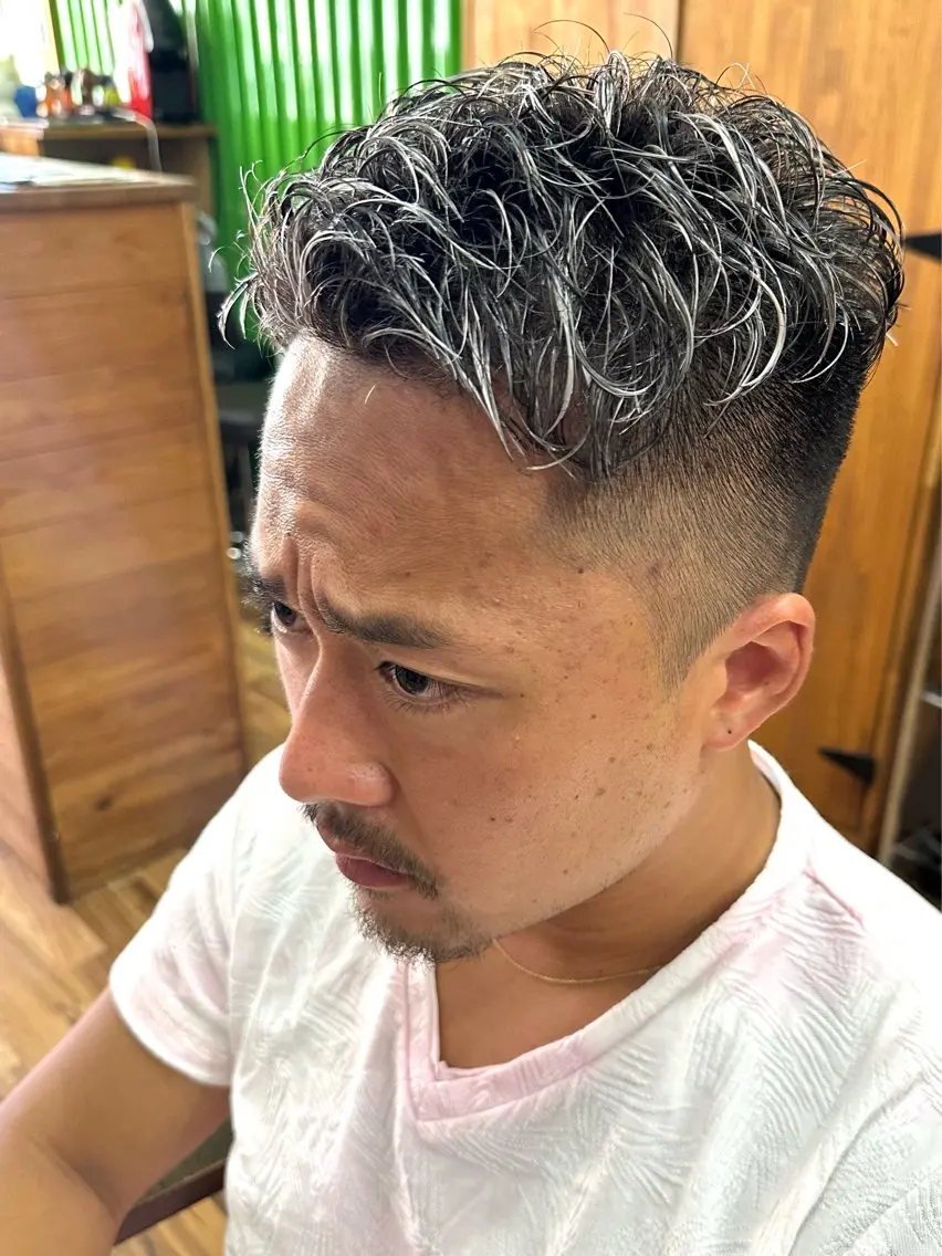 メンズ カット ヘアカラー 🔥メンズ特化美容師 NAOTO🔥のヘアスタイル