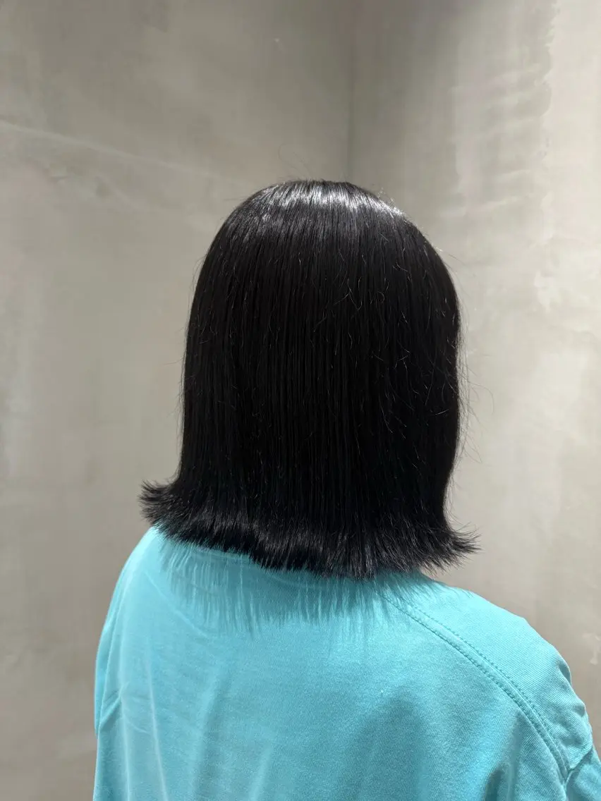 カラー ブリーチ 透明感カラー グレージュ ヘアカラー 透明感艶髪カラー🫧 KAZUMAのヘアスタイル