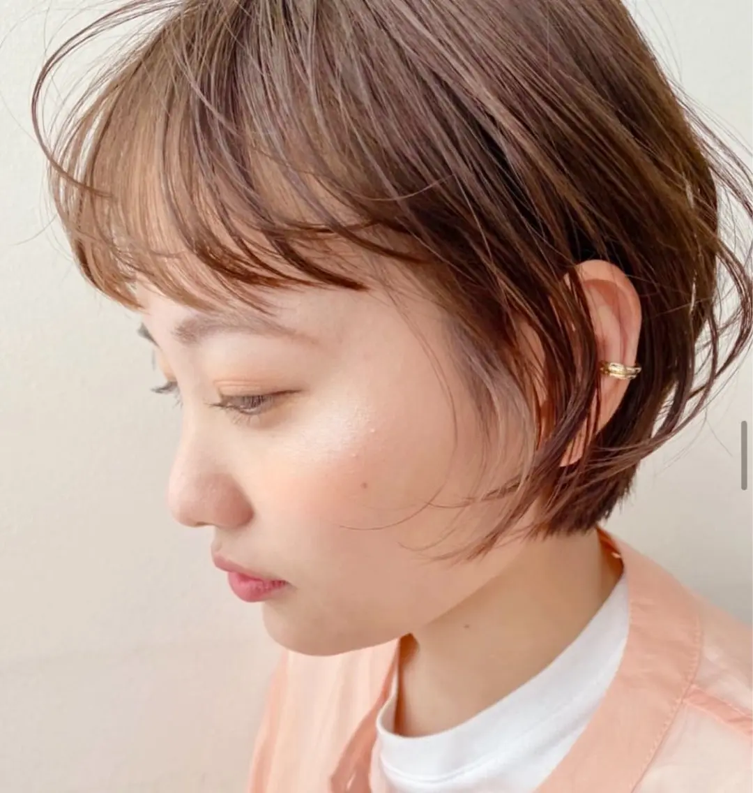 ショート カラー ベージュカラー ブラウンカラー ブラウンベージュ ヘアカラー ナチュラル🪽透明感 艶カラー/吉塚樋口のヘアスタイル