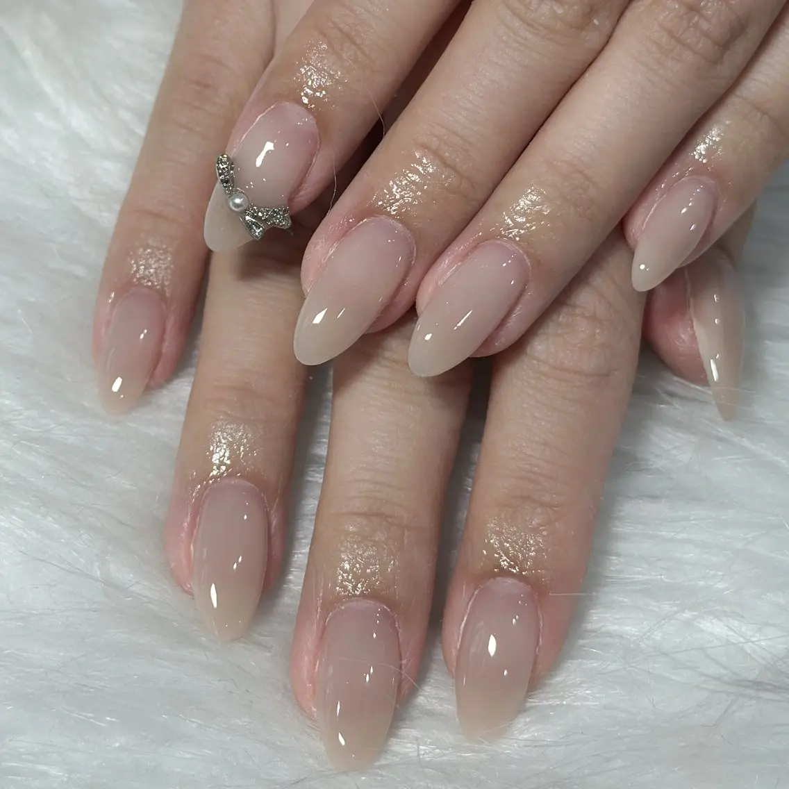 ネイル ハンドネイル フットネイル LAVISH nanamiのネイルデザイン