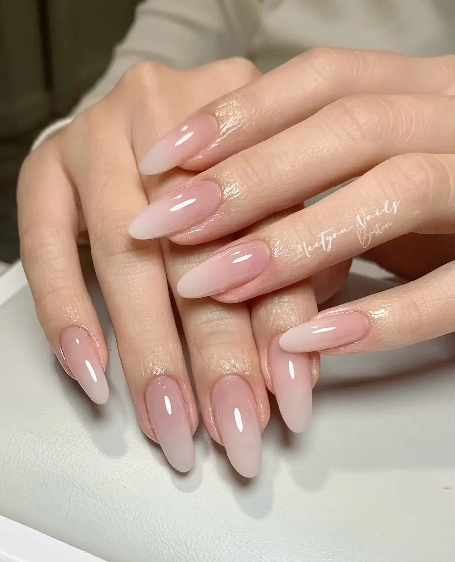 【チップ長さだし】色グラデーションの写真
