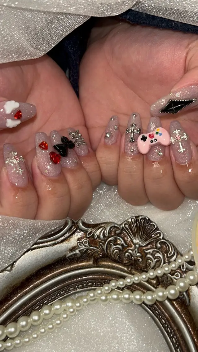 ネイル ハンドネイル kairi Toyvenailのネイルデザイン