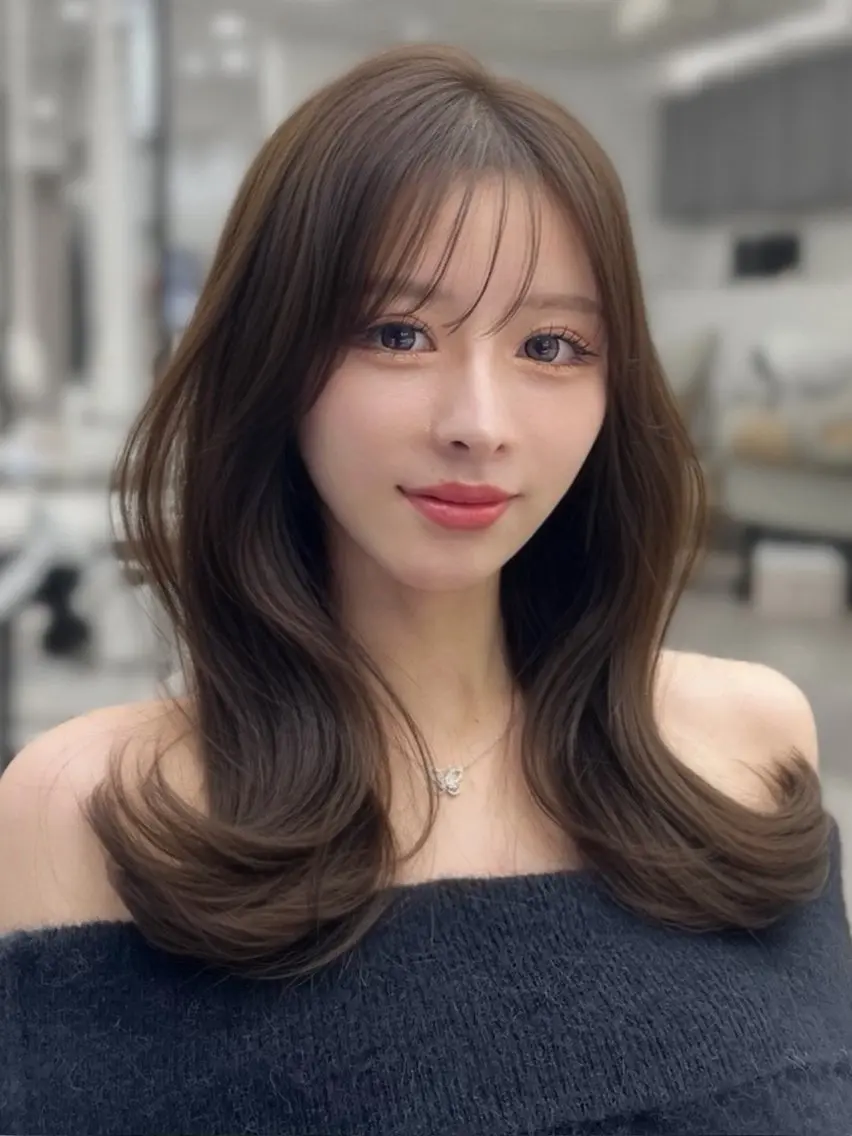 セミロング くびれヘア 顔周りカット 韓国風ヘア レイヤーカット シースルーバング カット ヘアカラー トリートメント ヘッドスパ ヘアセット 韓国ヘア×2way 🇰🇷和知拓郎のヘアスタイル