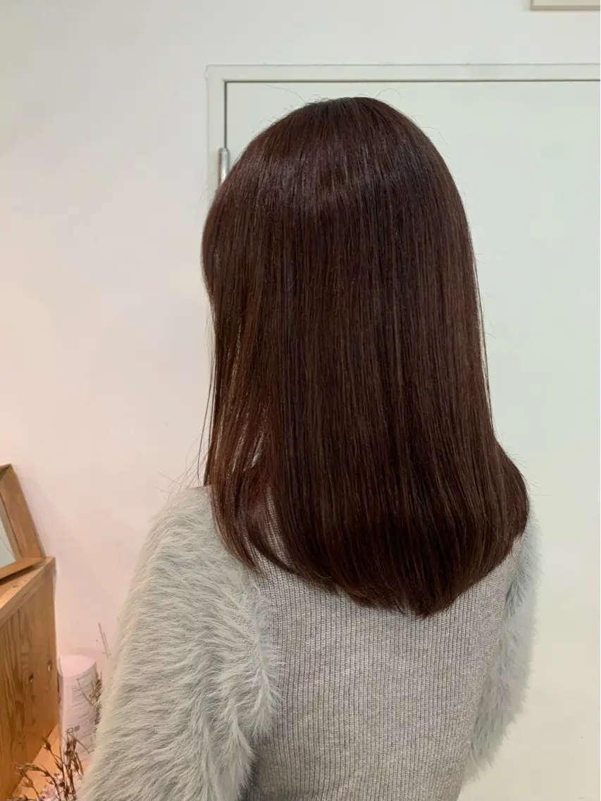 ミディアム トリートメント 室谷 ゆりあのヘアスタイル
