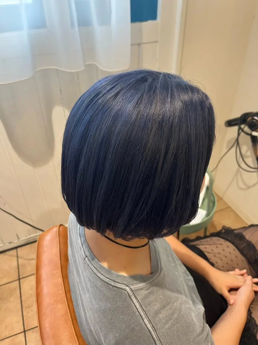 ミディアム 伊藤 杏乃のヘアスタイル