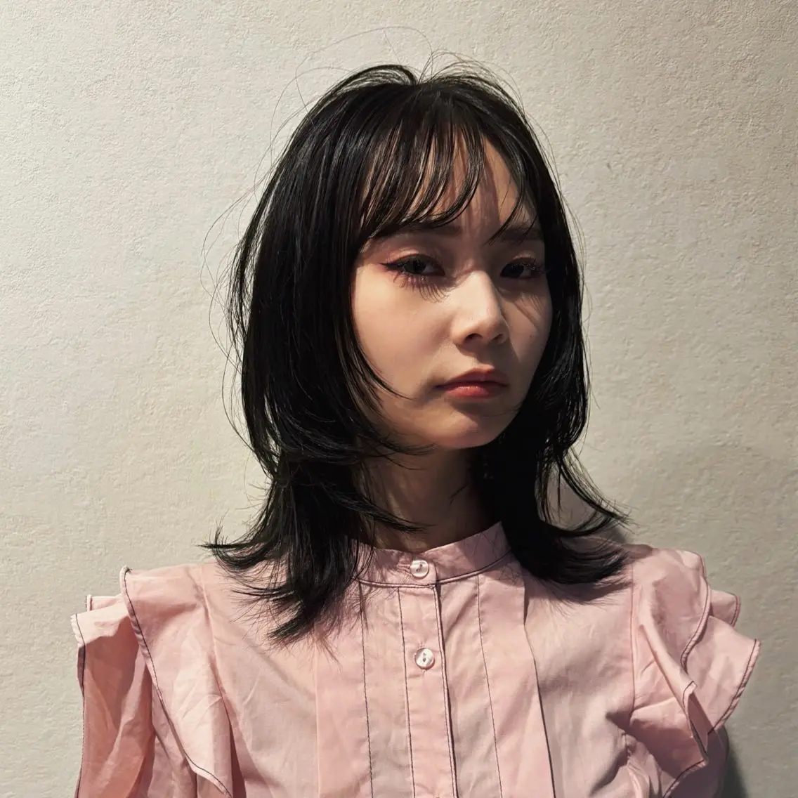 ミディアム カラー アルシュ エモーションのヘアスタイル