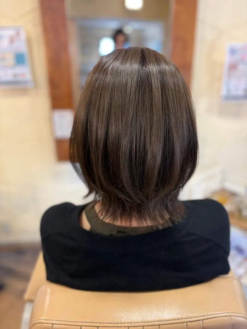 ミディアム カット ヘアカラー トリートメント 柘植 雅大のヘアスタイル
