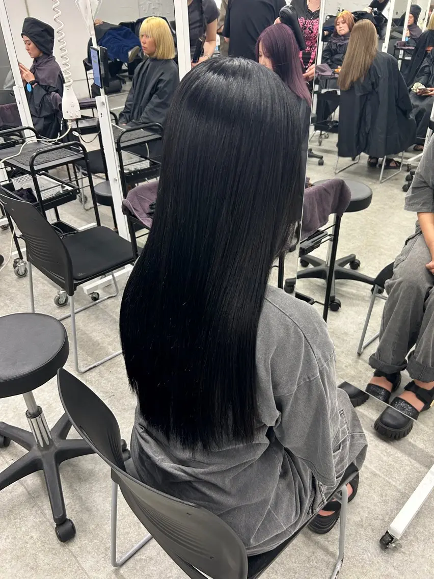 ロング カラー カット ヘアカラー トリートメント モテ艶🪄透明感カラ ー🦋RION🦋のヘアスタイル