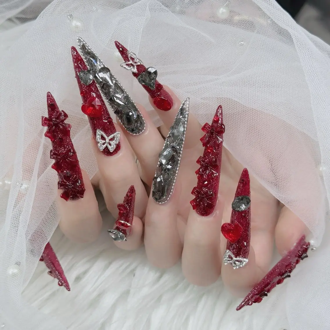 ネイル フットネイル フレンチネイル グラデーション 韓国ネイル ロングネイル ハンドネイル Hot Nail Salonのネイルデザイン