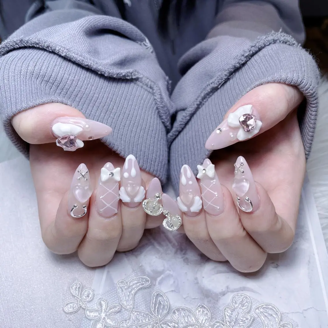 ネイル ハンドネイル princess スカルプ専門店のネイルデザイン