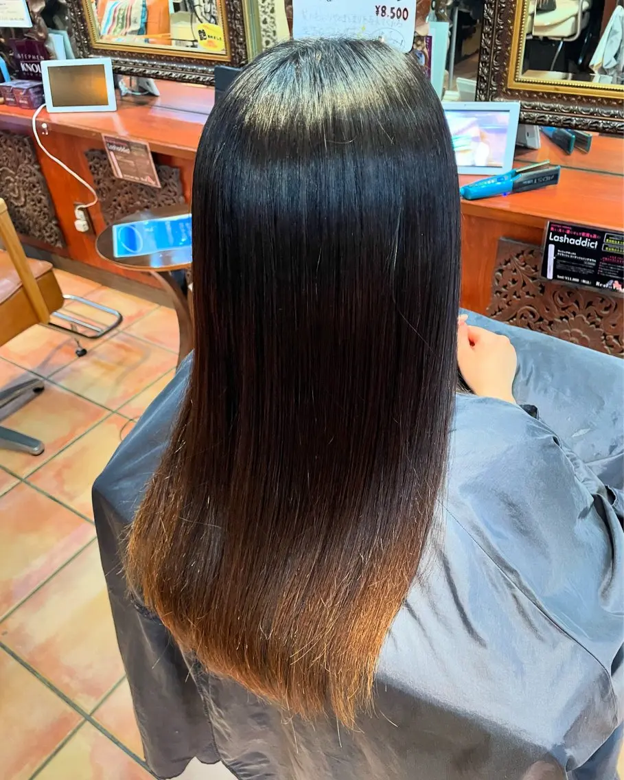 ロング 縮毛矯正 白鳥 悠斗のヘアスタイル
